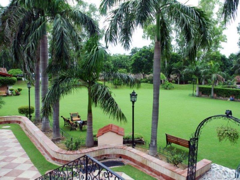 Ashok Country Resort Gurgaon Exterior photo